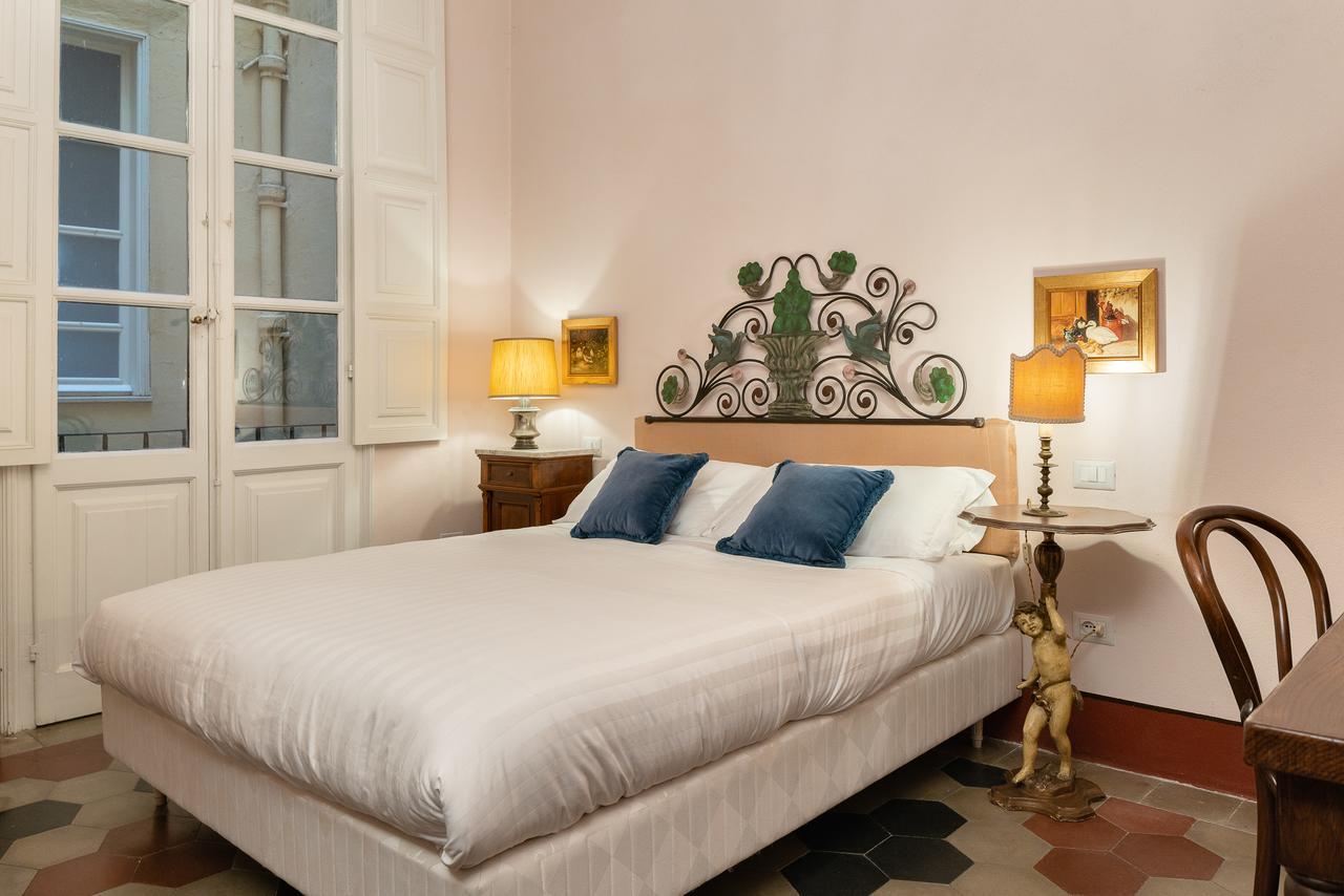 קליארי Bellezza Suites מראה חיצוני תמונה