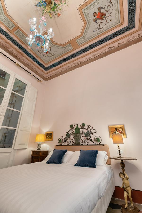 קליארי Bellezza Suites מראה חיצוני תמונה